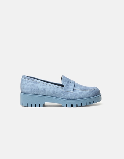 Εικόνα της Basic μονόχρωμα loafers Ελληνικής Κατασκευής με τρακτερωτή σόλα Τζιν