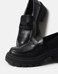 Εικόνα από Basic loafers με διπλή τρακτερωτή σόλα Μαύρο