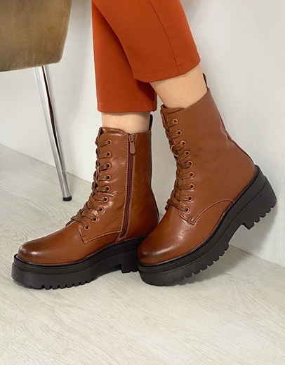 Εικόνα της Μποτάκια μονόχρωμα με διπλή τρακτερωτή σόλα Ταμπά