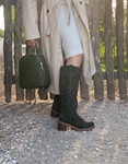 Εικόνα από Suede μονόχρωμες μπότες με τετράγωνο τακούνι Χακί