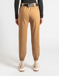 Εικόνα από Μονόχρωμο παντελόνι από βισκόζη με ζώνη Κάμελ