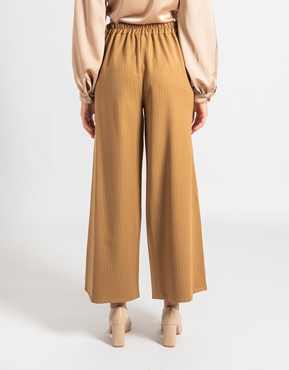 Εικόνα της Wide leg παντελόνι με λάστιχο στη μέση Κάμελ