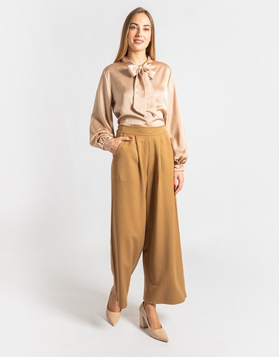 Εικόνα της Wide leg παντελόνι με λάστιχο στη μέση Κάμελ