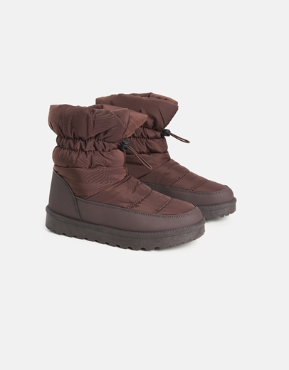 Εικόνα της Μποτάκια apres ski με διακοσμητικές ραφές Καφέ