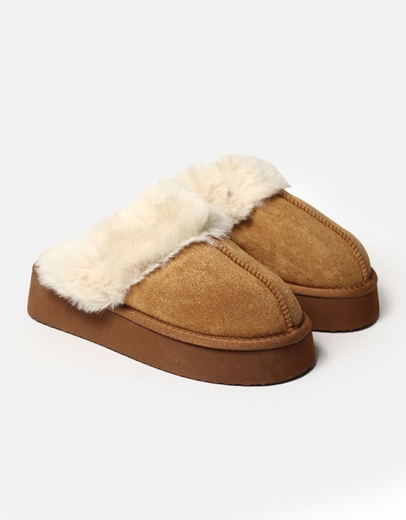 Εικόνα της Γούνινες παντόφλες με διακοσμητική ραφή Ταμπά