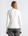 Εικόνα από Βasic πλεκτή μονόχρωμη μπλούζα με ζιβάγκο Λευκό
