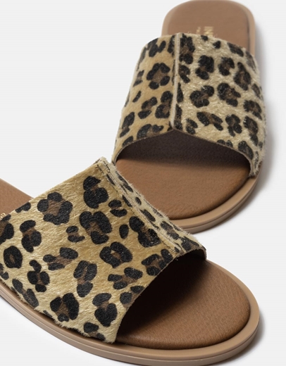 Εικόνα της Δερμάτινα σανδάλια Ελληνικής κατασκευής με φαρδιά φάσα Λεοπάρ