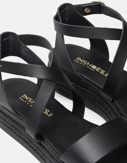 Εικόνα της Δερμάτινα flatforms Ελληνικής κατασκευής με χιαστί σχέδιο Μαύρο