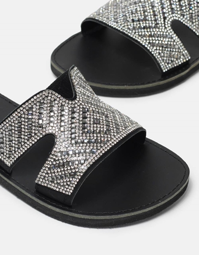 Εικόνα της Δερμάτινα flat σανδάλια Ελληνικής κατασκευής με φάσα από strass Μαύρο