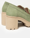 Εικόνα από Suede μονόχρωμα loafers με τετράγωνο τακούνι Πράσινο