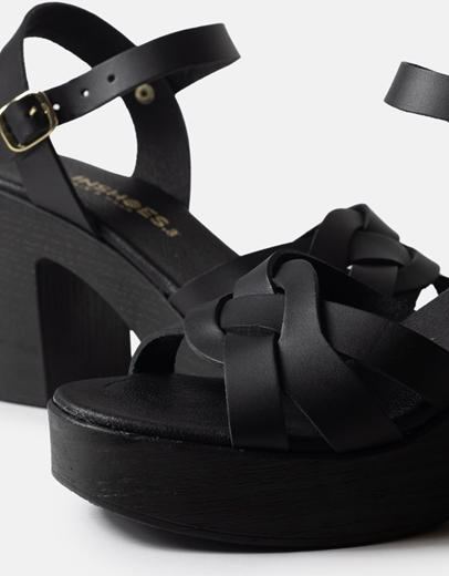 Εικόνα της Δερμάτινα πέδιλα Ελληνικής κατασκευής με σχέδιο πλέξης Μαύρο