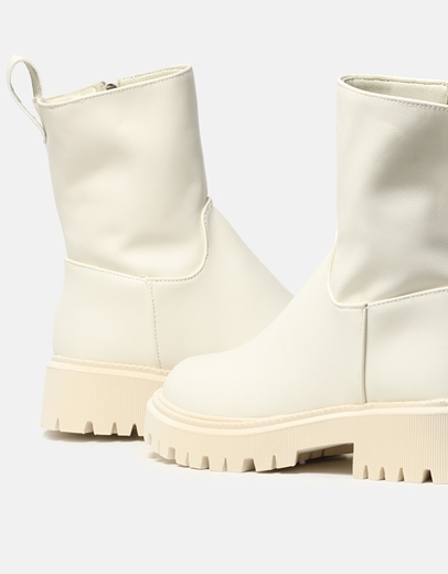 Εικόνα της Basic μονόχρωμα μποτάκια με τρακτερωτή σόλα Πάγου