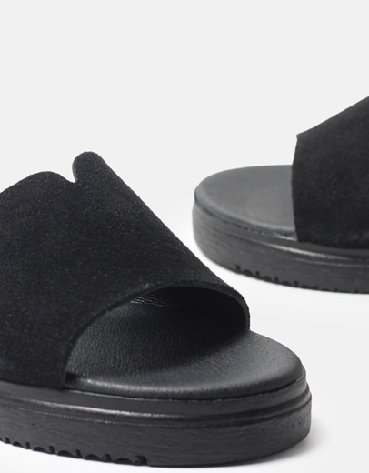 Εικόνα της Δερμάτινα flatforms Ελληνικής κατασκευής με φαρδιά φάσα Μαύρο