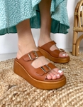 Εικόνα από Δερμάτινα σανδάλια flatforms με διπλό τοκά Ταμπά