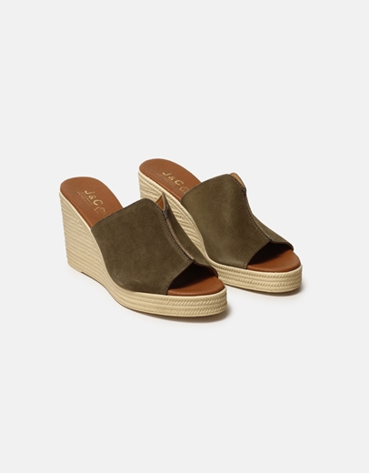 Εικόνα της Δερμάτινες suede πλατφόρμες Ελληνικής κατασκευής με φάσα Χακί