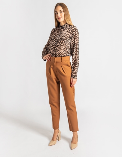 Εικόνα της Μονόχρωμο παντελόνι με πιέτα και ζώνη Καφέ