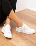 Εικόνα από Γυναικεία sneakers με κροκό σχέδιο Λευκό/Σαμπανί