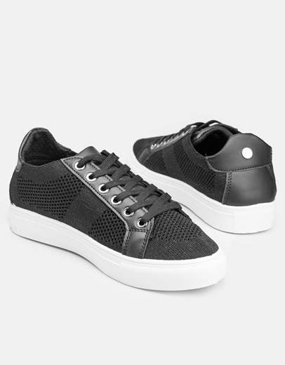 Εικόνα της Γυναικεία sneakers με διάτρητο σχέδιο Μαύρο