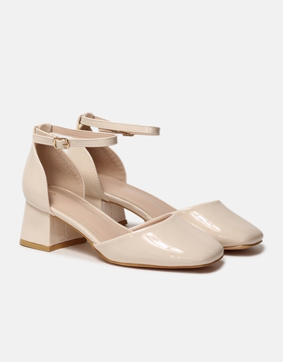 Εικόνα της Χαμηλές γόβες λουστρίνι σε καρέ γραμμή Μπεζ