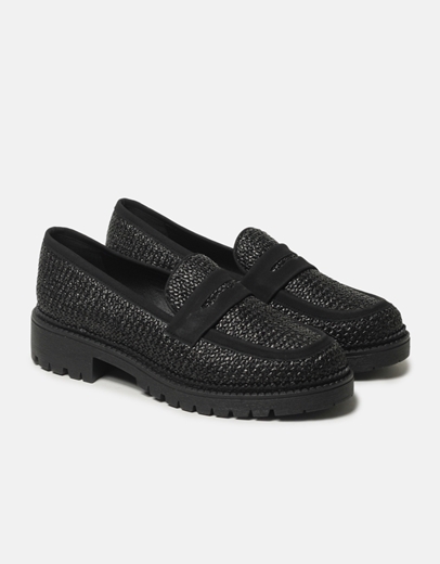Εικόνα της Basic loafers Ελληνικής Κατασκευής με σχέδιο πλέξης Μαύρο