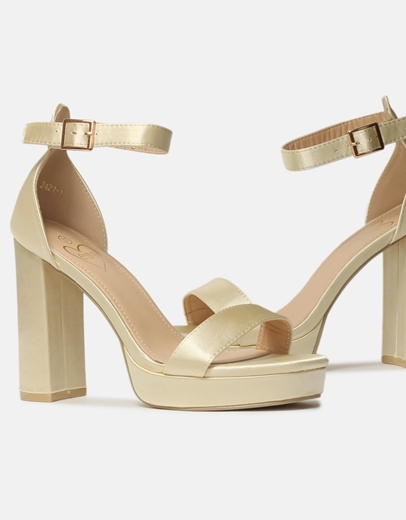 Εικόνα της Σατέν ψηλοτάκουνα πέδιλα Μπεζ