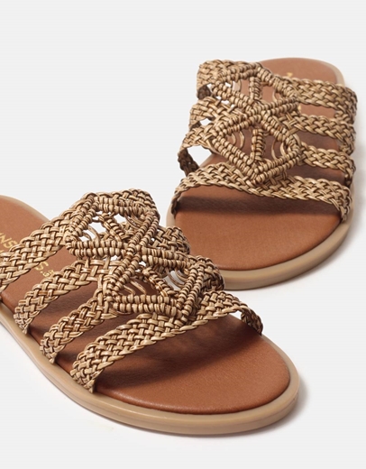 Εικόνα της Δερμάτινα σανδάλια Ελληνικής κατασκευής  με ιδιαίτερο σχέδιο πλέξης Πούρο