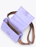 Εικόνα από Καπιτονέ τσάντα χιαστί VESPER με αλυσίδα Λιλά