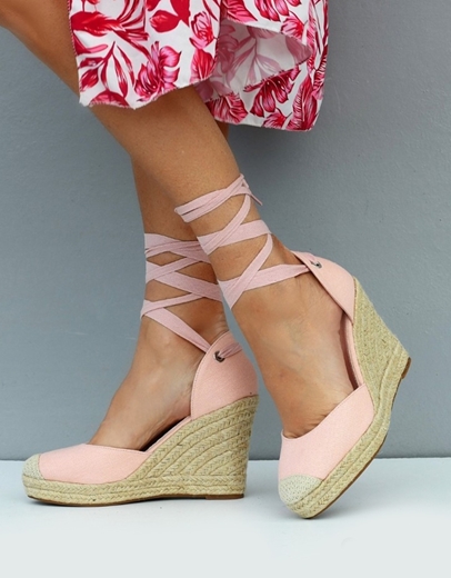 Εικόνα της Lace up μονόχρωμες εσπαντρίγιες σε απλή γραμμή Ροζ