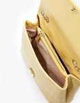 Εικόνα από Τσάντα ώμου χιαστί MARIANNA με καπάκι και αλυσίδα Κίτρινο