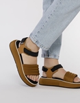 Εικόνα από Αθλητικά σανδάλια flatforms Gioseppo Ταμπά