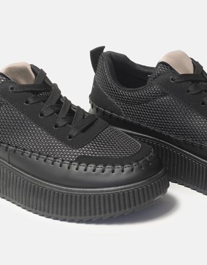 Εικόνα της Sneakers δίσολα με σχέδιο πλέξης Μαύρο
