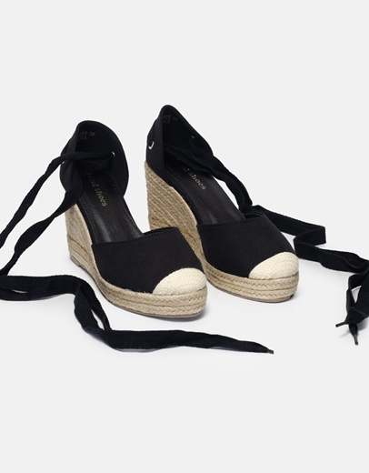 Εικόνα της Lace up μονόχρωμες εσπαντρίγιες σε απλή γραμμή Μαύρο