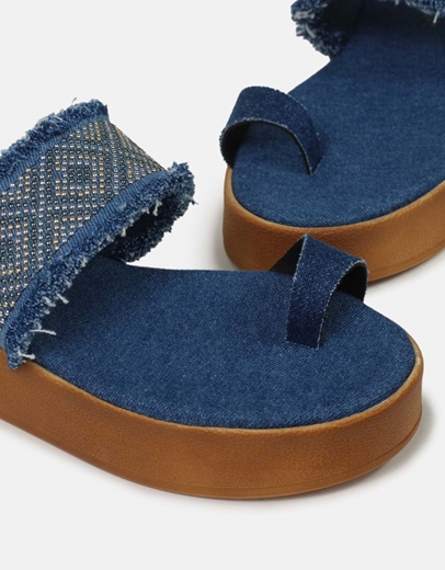 Εικόνα της Flatforms Ελληνικής κατασκευής με strass στη φάσα Τζιν