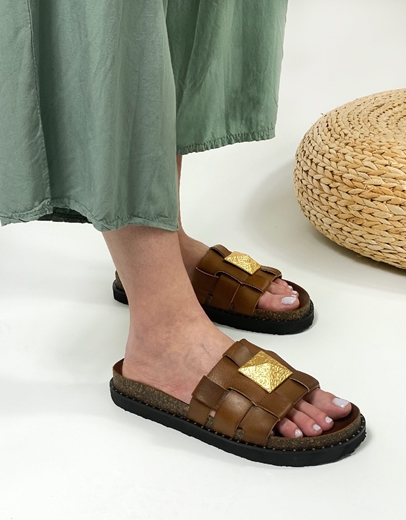 Εικόνα της Δερμάτινα σανδάλια Ελληνικής κατασκευής με σχέδιο πλέξης και αγκράφα Ταμπά