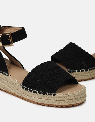 Εικόνα της Flat suede εσπαντρίγιες με πλεκτή φάσα Μαύρο