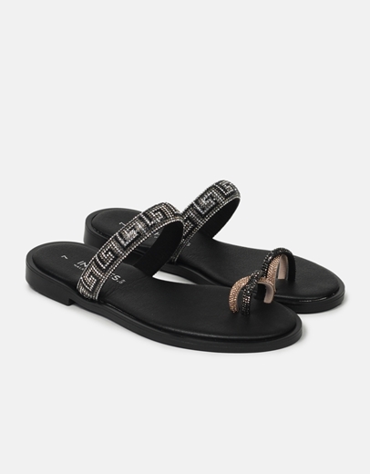 Εικόνα της Δερμάτινα σανδάλια Ελληνικής κατασκευής  με μαίανδρο από strass Μαύρο