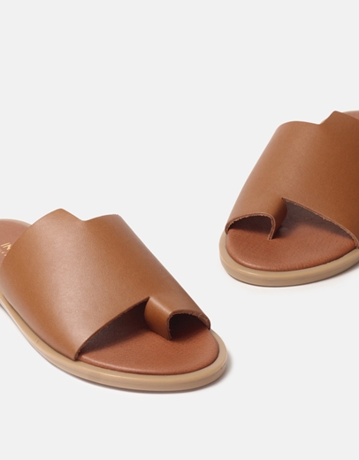 Εικόνα της Δερμάτινα σανδάλια Ελληνικής κατασκευής σε απλή γραμμή Ταμπά