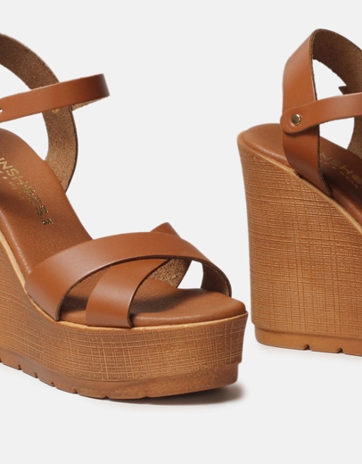 Εικόνα της Δερμάτινες πλατφόρμες χιαστί με μπαρέτα Ελληνικής κατασκευής Ταμπά