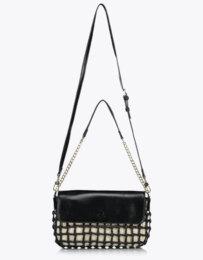 Εικόνα της Τσάντα ώμου SUNNIVA με πλεγμένες λεπτομέρειες Μαύρο