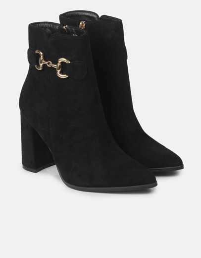 Εικόνα της Μποτάκια suede μονόχρωμα μυτερά με τετράγωνο τακούνι Μαύρο