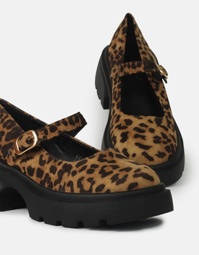 Εικόνα της Mary Jane γόβες με μπαρέτα και τρακτερωτή σόλα Λεοπάρ