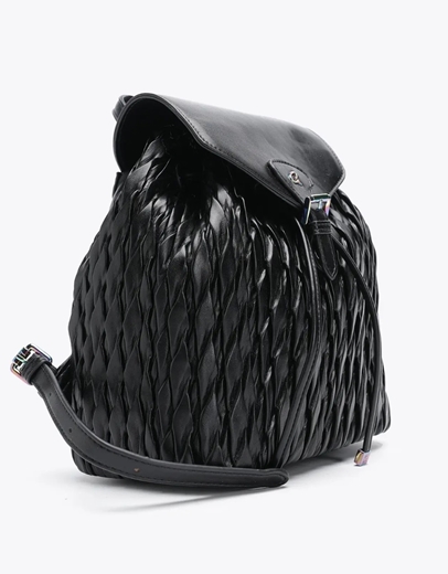 Εικόνα της Γυναικεία τσάντα πλάτης με ιδιαίτερο μοτίβο Μαύρο