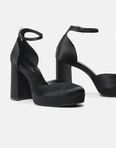 Εικόνα της Σατέν μονόχρωμες γόβες με τετράγωνο τακούνι Ελληνικής κατασκευής Μαύρο