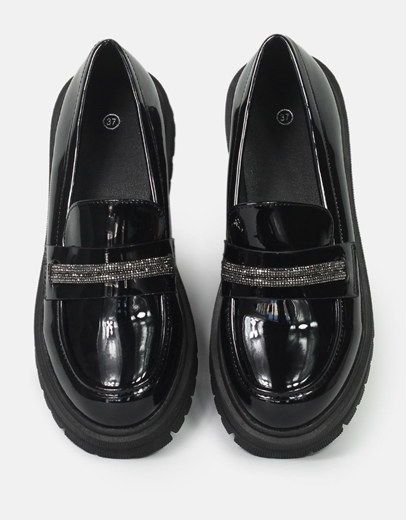 Εικόνα της Μονόχρωμα λουστρίνι loafers με σχέδιο από strass Μαύρο