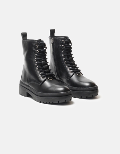 Εικόνα της Δερμάτινα μποτάκια Gioseppo με τρακτερωτή σόλα Μαύρο