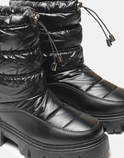 Εικόνα της Apres ski μποτάκια με τρακτερωτή σόλα Μαύρο