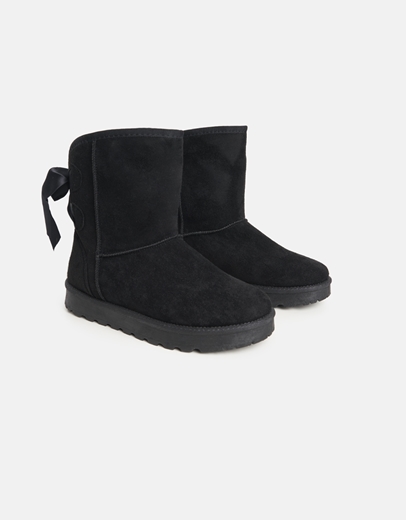 Εικόνα της Μποτάκια με γουνάκι και διακοσμητικό φιόγκο Μαύρο