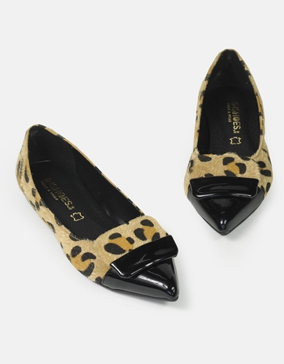 Εικόνα της Μπαλαρίνες λουστρίνι με διακοσμητικό στοιχείο Ελληνικής καστασκευής Λεοπάρ