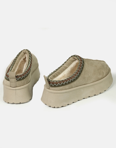 Εικόνα της Suede clogs με γούνινη επένδυση εσωτερικά Λαχανί