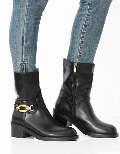 Εικόνα της Μονόχρωμα μποτάκια σε καρέ γραμμή και μεταλλική αγκράφα Μαύρο